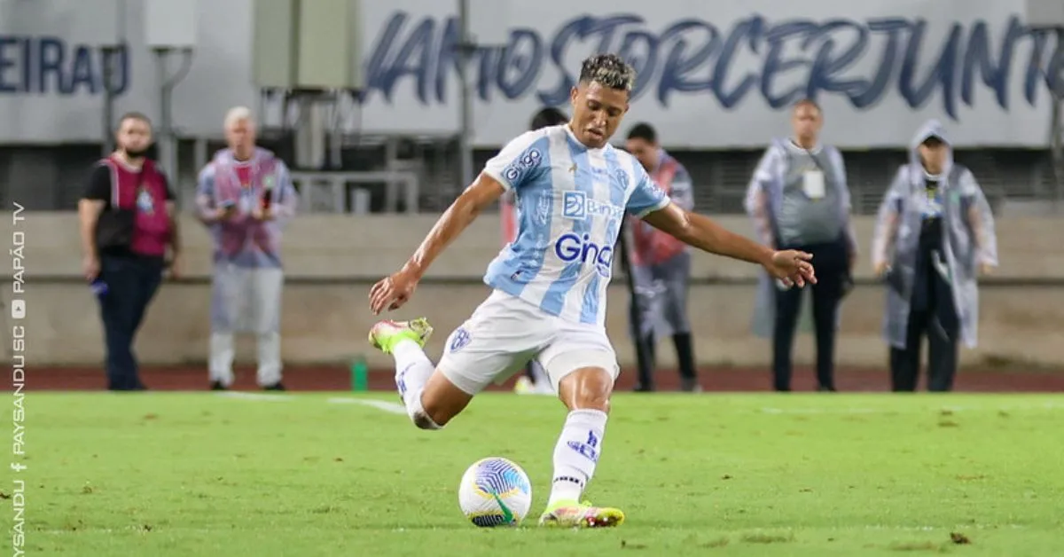Lanterna da Série B, o Volta Redonda terá mais uma chance de sair da má fase neste sábado, 3 de maio, às 20h30 (horário de Brasília), quando enfrenta o Paysandu Lanterna da Série B, o Volta Redonda terá mais uma chance de sair da má fase neste sábado, 3 de maio, às 20h30 (horário de Brasília), quando enfrenta o Paysandu