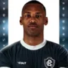 O jogador, de 31 anos, chega após passagem pelo Avaí e assina até o fim do campeonato; ele será mais uma opção no setor defensivo do time azulino.