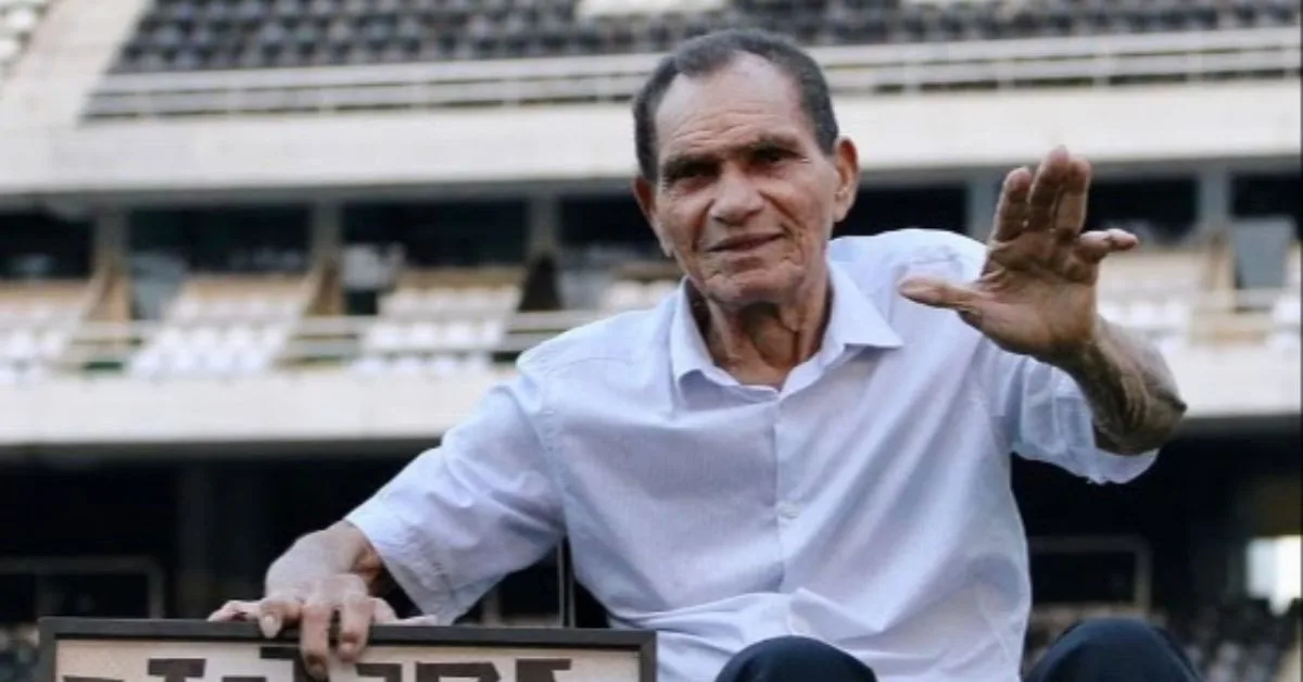 O ex-goleiro Manga, ídolo do Botafogo e da Seleção Brasileira, faleceu nesta terça-feira (8/4), aos 87 anos. Ele deixa um legado impressionante: 25 títulos de expressão O ex-goleiro Manga, ídolo do Botafogo e da Seleção Brasileira, faleceu nesta terça-feira (8/4), aos 87 anos. Ele deixa um legado impressionante: 25 títulos de expressão