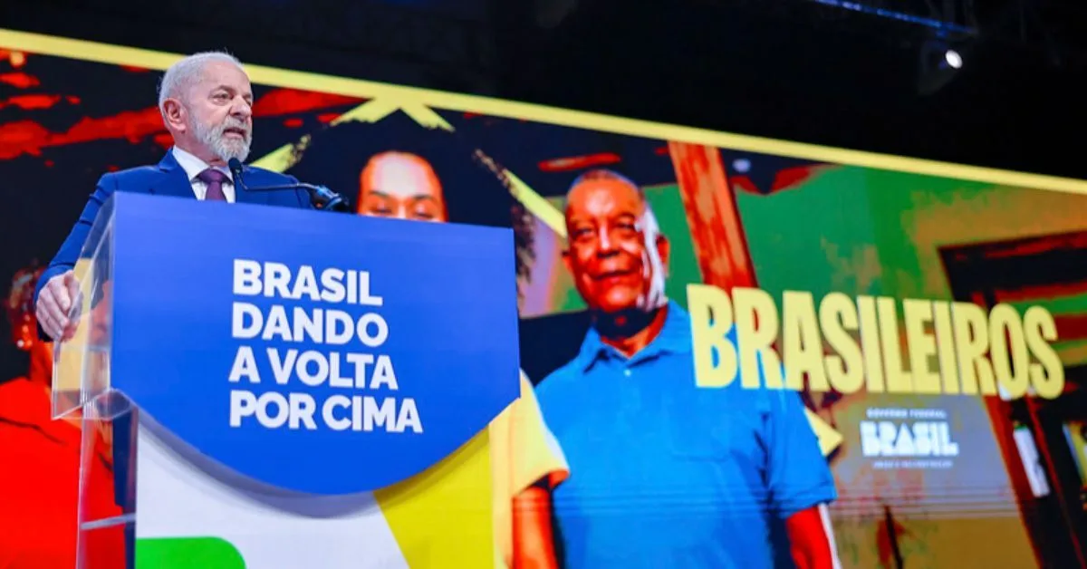 O presidente Luiz Inácio Lula da Silva sancionou, nesta quinta-feira, 10 de abril, a lei orçamentária federal, que prevê as receitas e fixa as despesas da União para o exercício de 2025.