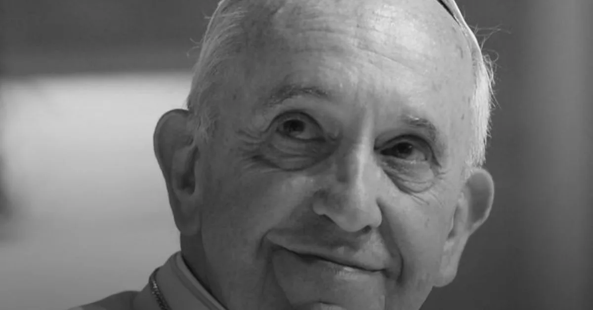 Quando um papa morre ou renuncia, a Igreja Católica Apostólica Romana não perde apenas sua referência.