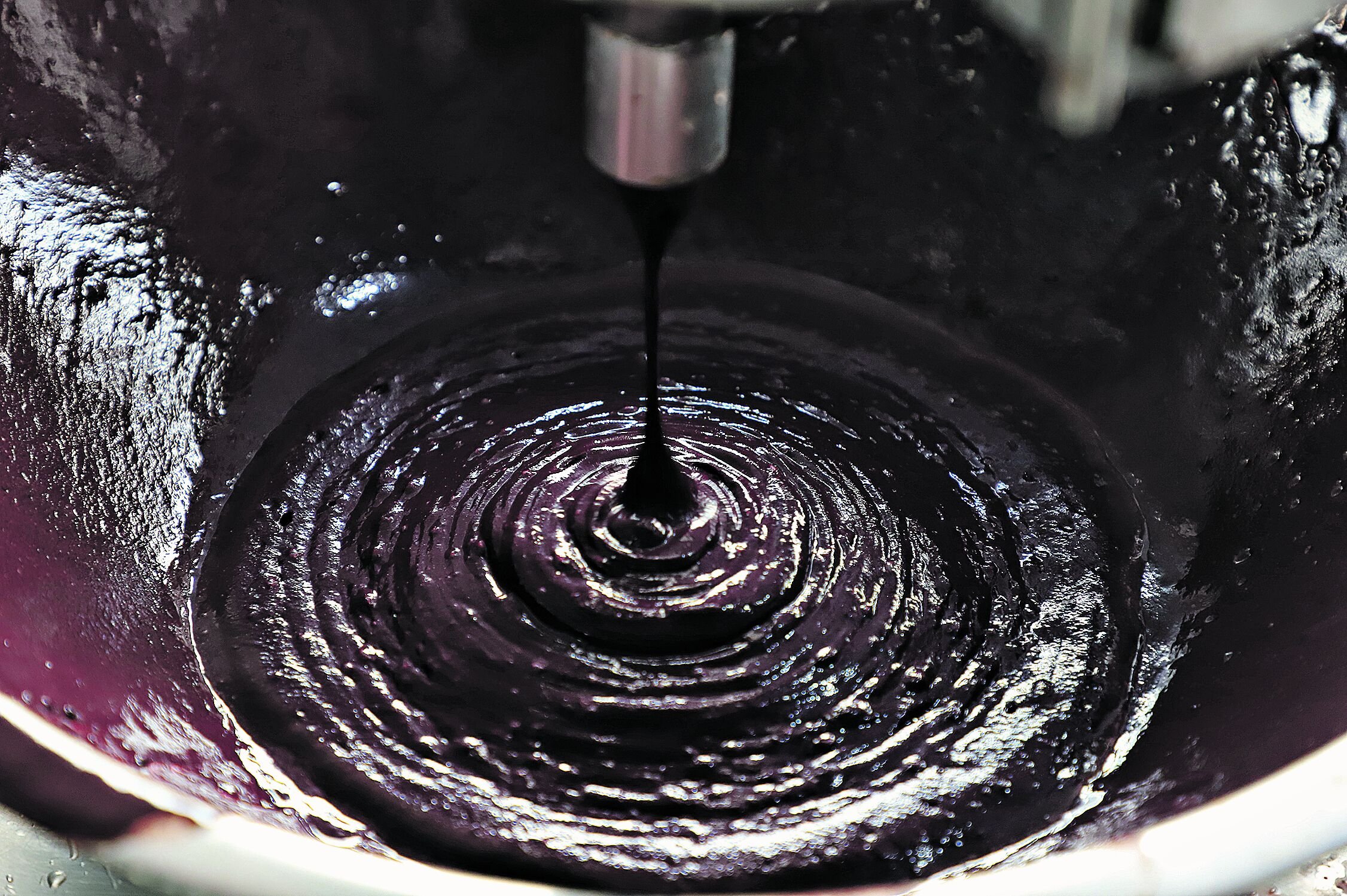 As pesquisas realizadas pelo DIEESE/PA mostram que, em julho de 2025, o preço do litro de açaí consumido pelos paraenses voltou a apresentar queda, marcando o terceiro mês consecutivo de redução neste ano.