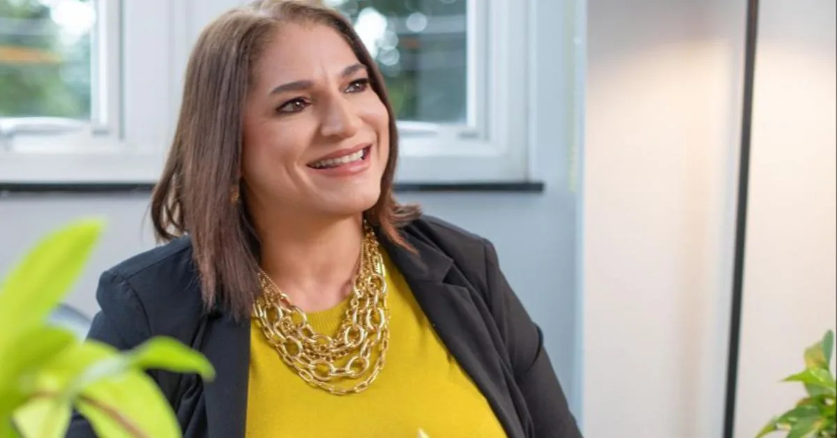 Cristina Ferreira é uma das autoras do livro, que propõe uma reflexão sobre o equilíbrio entre corpo, mente e emoções como chave para uma vida mais consciente e sustentável