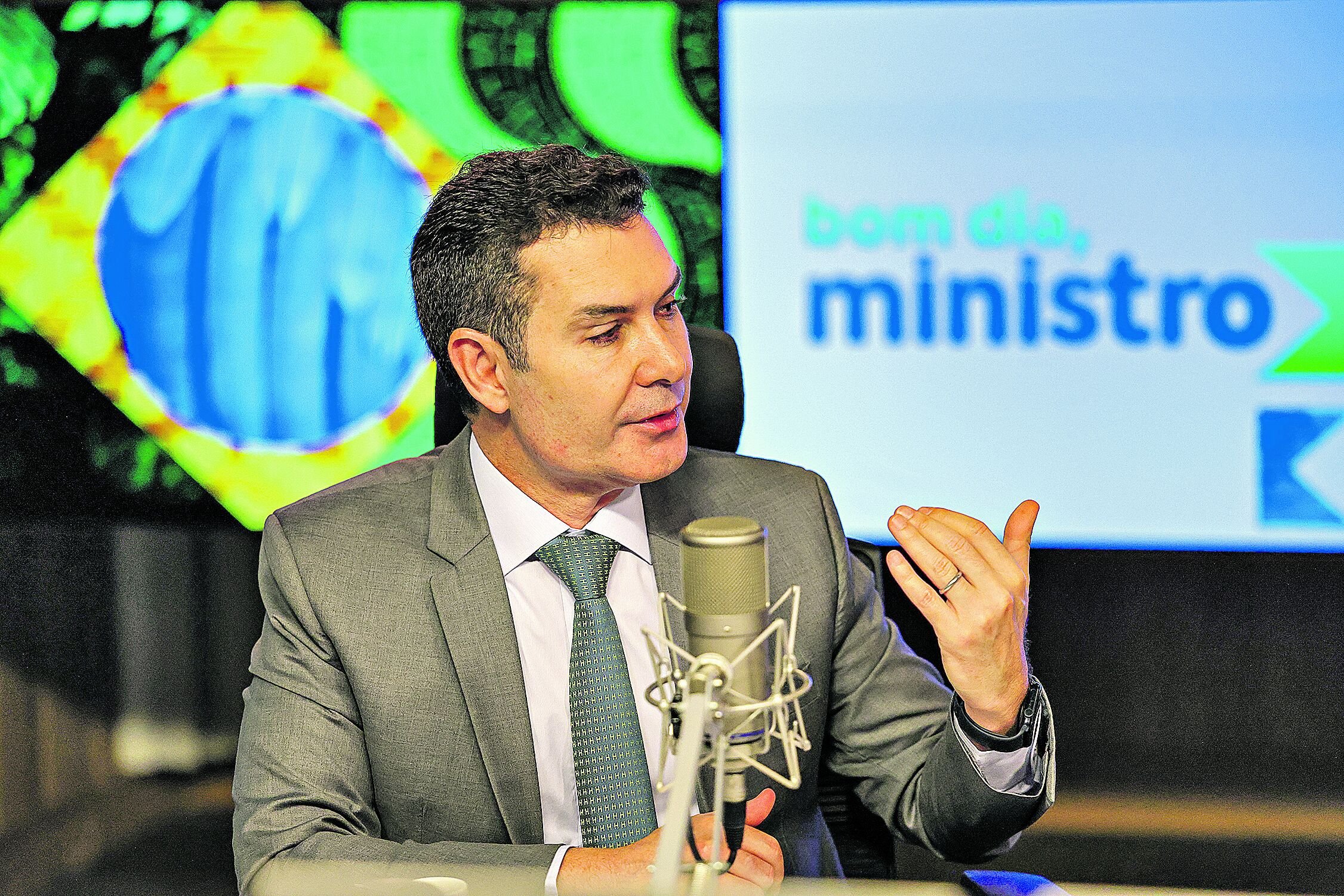 O ministro das Cidades, Jader Filho, autorizou a contratação de 156 novas moradias do Minha Casa, Minha Vida. Foto: Agência Brasil