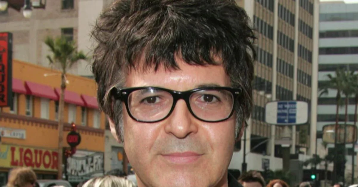 Clem Burke, o baterista da banda Blondie, morreu na manhã desta segunda-feira (7). A noticia foi compartilhada pelo grupo, que disse que o músico tratava um câncer.