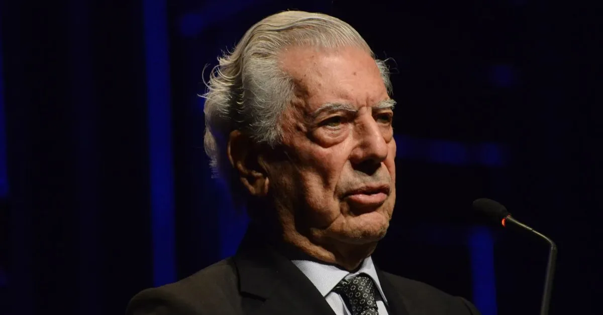 Um dos últimos nomes representativos do "boom latino-americano", o peruano Mario Vargas Llosa morreu neste domingo aos 89 anos.
