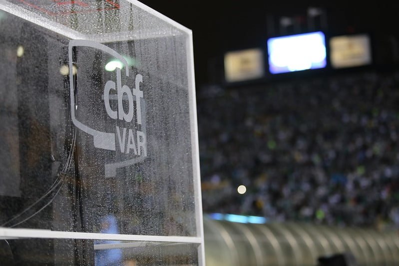 Confederação Brasileira de Futebol (CBF) ainda não disponibilizou os áudios das cabines do VAR dos jogos de Remo e Paysandu