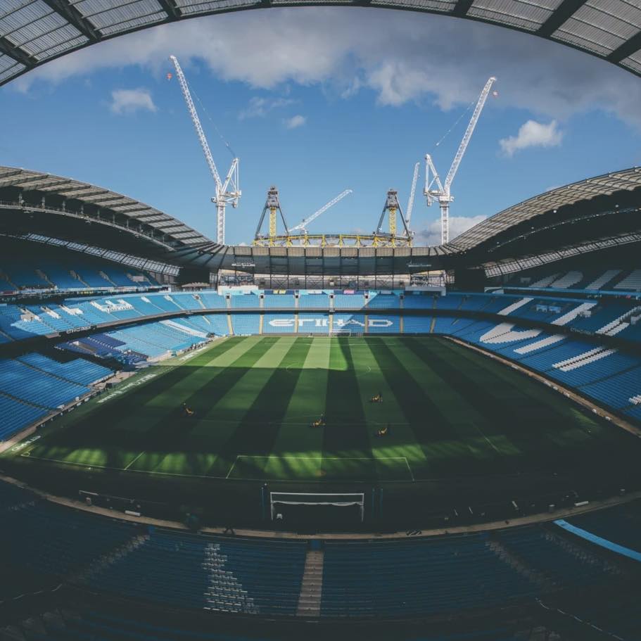 Jogo acontece no estádio do City. Foto: Divulgação