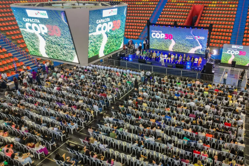 O Governo do Pará abriu novas turmas dos cursos de Inglês, Gestão Financeira e Empreendedorismo Digital, voltadas especialmente para mulheres O Governo do Pará abriu novas turmas dos cursos de Inglês, Gestão Financeira e Empreendedorismo Digital, voltadas especialmente para mulheres