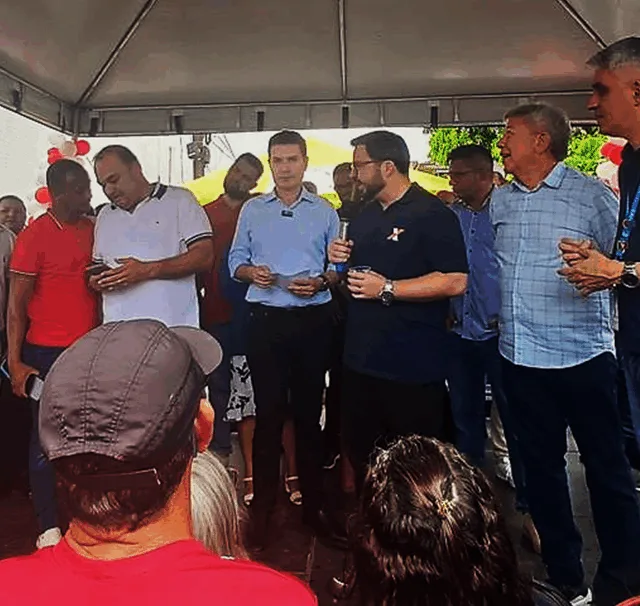 Com a presença do ministro das Cidades, Jader Filho, a Caixa inaugurou ontem, 7, a primeira unidade da instituição no município de Vigia de Nazaré. Foto: Divulgação