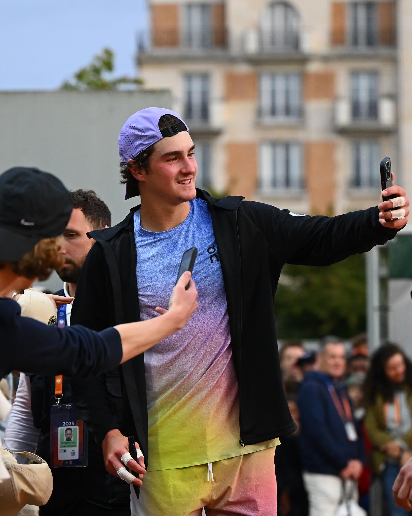 João Fonseca é eliminado no Masters 1000 de Cincinnati após perder para Térence Atmane. O brasileiro agora se prepara para o US Open.