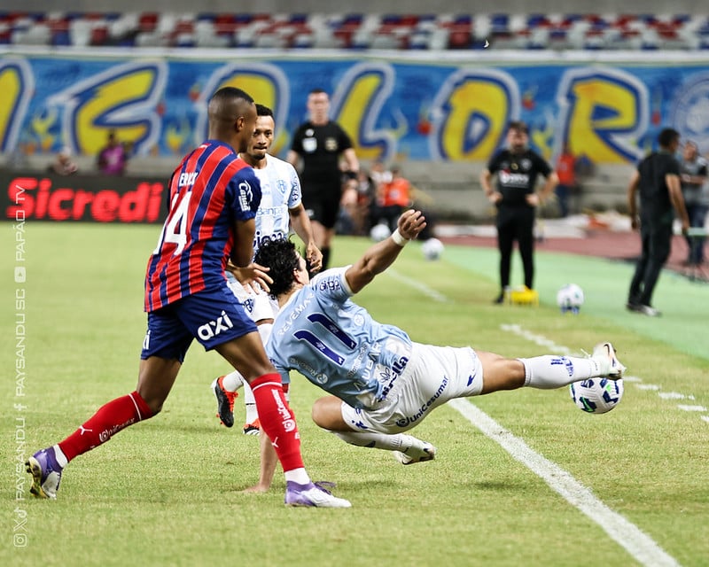 O Paysandu entra em campo na noite desta quarta-feira, 21 de maio, em Salvador, para um desafio decisivo contra o Bahia pela terceira fase da Copa do Brasil.