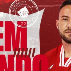 O CRB oficializou nesta sexta-feira a contratação do meia Giovanni, após uma passagem breve e marcada por turbulências no Paysandu.
