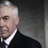 A Confederação Brasileira de Futebol oficializou, nesta segunda-feira (12), a chegada do italiano Carlo Ancelotti, o primeiro estrangeiro a comandar a Seleção Brasileira