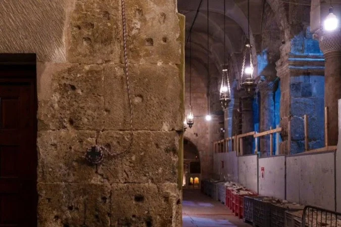 Escavações na Igreja do Santo Sepulcro, em Jerusalém. - (crédito: Reprodução/Instagram ) Escavações na Igreja do Santo Sepulcro, em Jerusalém. - (crédito: Reprodução/Instagram )