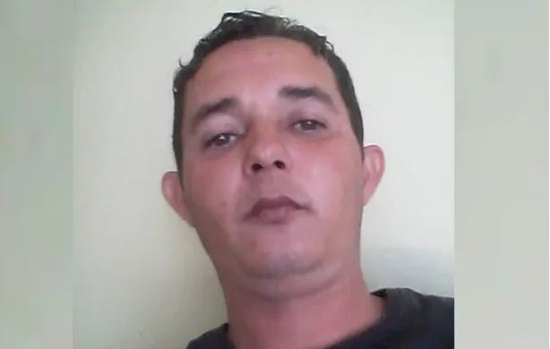 A Polícia Militar do Distrito Federal (PM-DF) prendeu, na tarde desta quinta-feira (22), um homem identificado como Flávio Pacheco, suspeito de portar uma bomba A Polícia Militar do Distrito Federal (PM-DF) prendeu, na tarde desta quinta-feira (22), um homem identificado como Flávio Pacheco, suspeito de portar uma bomba