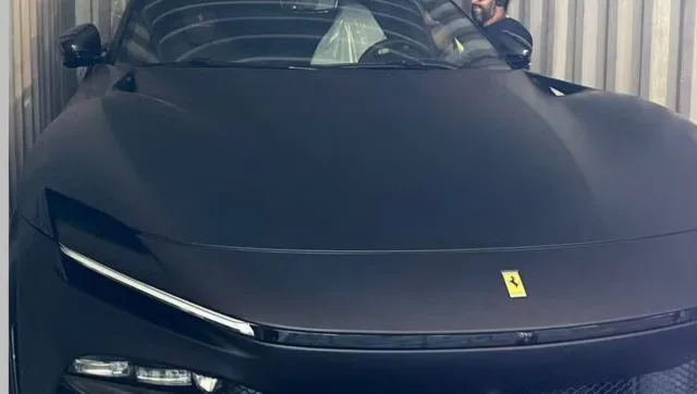 Neymar compra Ferrari Purosangue, SUV de luxo avaliado em R$ 7,5 milhões; conheça detalhes do novo carro esportivo do craque brasileiro.