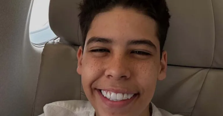 O adolescente de 15 anos Miguel Oliveira, conhecido como "missionário mirim", diz adorar política e ter como um "sonho de moleque" chegar a Brasília
