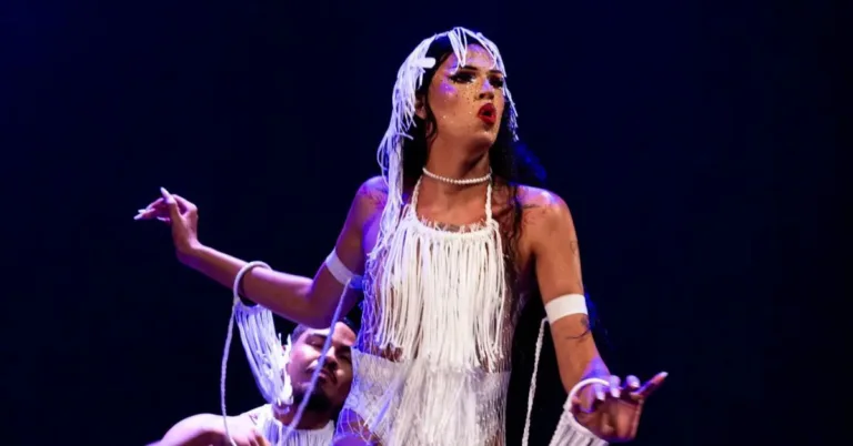 Safira Clausberg, da Companhia ARTEA. Foto: Divulgação