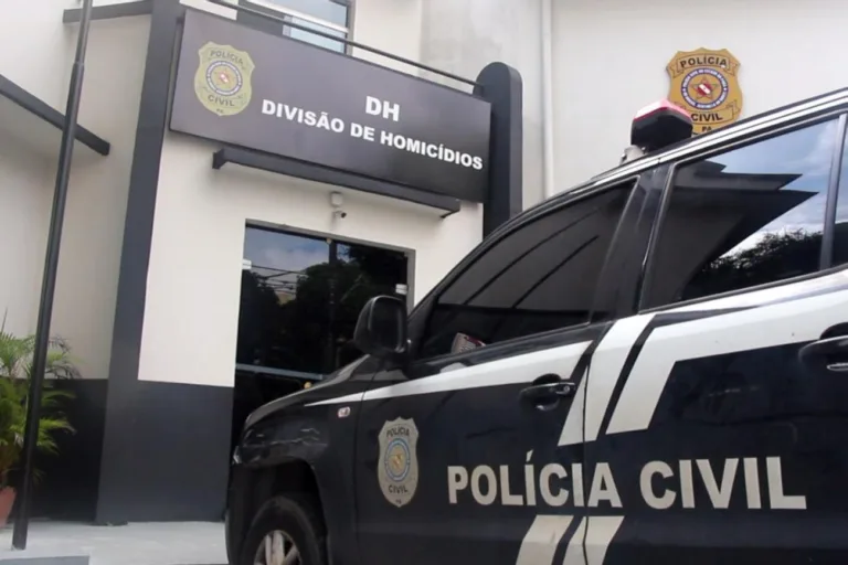A Divisão de Homicídios deverá assumir as investigações para esclarecer a motivação do assassinato de um professor de academia e, em seguida, a morte do suposto autor dos disparos, ocorrida na noite desta segunda-feira (19), no bairro da SacramentaA Divisão de Homicídios deverá assumir as investigações para esclarecer a motivação do assassinato de um professor de academia e, em seguida, a morte do suposto autor dos disparos, ocorrida na noite desta segunda-feira (19), no bairro da Sacramenta