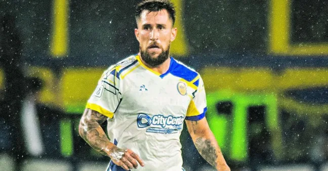 O jogador, que atua como meia e atacante pela esquerda, fez, este ano, três jogos pelo Rosario Central, da Argentina