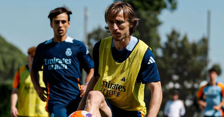 O meio-campista croata Luka Modric anunciou nesta quinta-feira (22) que deixará o Real Madrid após a disputa do Mundial de Clubes da FIFA