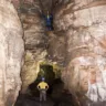 Minas Gerais é o estado com o maior número de cavernas conhecidas: 12.911, que representam 49,57% do total no país. Em seguida está o Pará