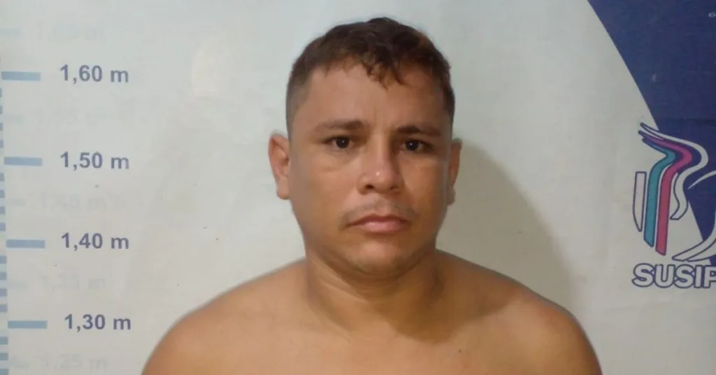 Um dos suspeitos de envolvimento na execução do cabo da Polícia Militar do Pará, Eduardo de Almeida Silva, foi morto em confronto com a PM nesta sexta-feira (2), Um dos suspeitos de envolvimento na execução do cabo da Polícia Militar do Pará, Eduardo de Almeida Silva, foi morto em confronto com a PM nesta sexta-feira (2),