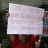 Pacientes renais crônicos que recebem atendimento em Ananindeua realizaram um protesto na tarde desta quarta-feira (21) em frente ao Centro de Hemodiálise Ari Gonçalves