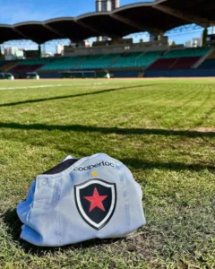 Em busca de recuperação na Série C, o Botafogo-PB enfrenta o Caxias neste sábado (14), às 19h30, no Estádio Almeidão, em João Pessoa.