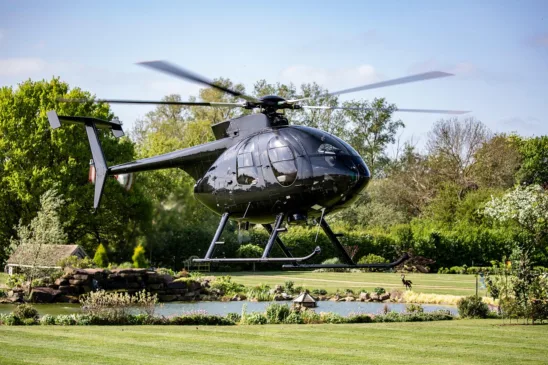 Do solo ao céu em grande estilo: conheça o cartão com voo de helicóptero incluído