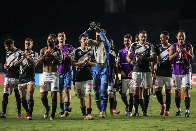 O Vasco venceu o Melgar por 3 a 0 em São Januário, nesta terça-feira (27), em confronto pela última rodada da fase de grupos da Copa Sul-Americana.