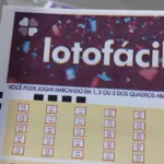 Confira os números sorteados da Lotofácil no concurso 3482 e saiba como apostar e resgatar prêmios.