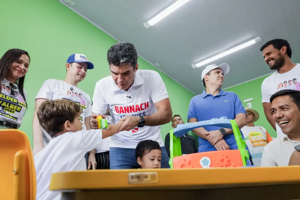 Neste sábado (10), véspera do Dia das Mães, o Governo do Pará entregou à população de Bannach, no sudeste do estado, a nova EMEI Tânia Maria de Medeiros Silva.