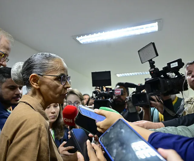 A ministra do Meio Ambiente, Marina Silva, disse nesta terça-feira (27) que se sentiu agredida durante audiência no Senado