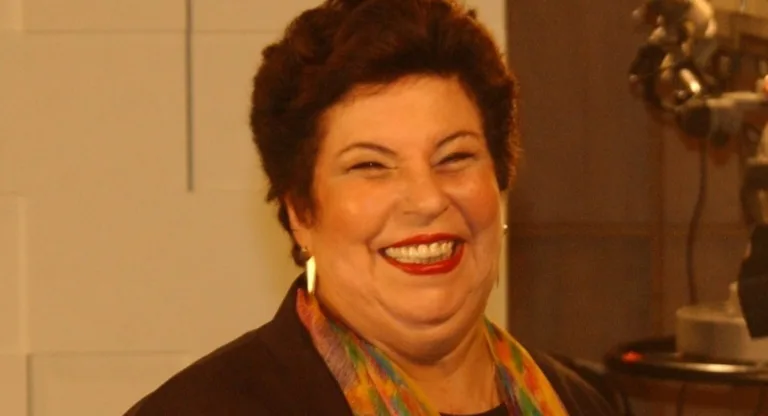 Nana Caymmi não apenas marcou a história da música popular brasileira com sua voz poderosa e interpretação singular. Ela também ficou conhecida por declarações contundentes