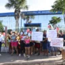 Nesta segunda-feira (5), moradores de Ananindeua, na Região Metropolitana de Belém, realizaram um protesto em frente à Prefeitura da cidade.