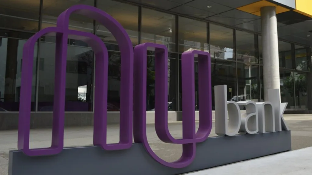 A 4ª Vara do Trabalho em São Paulo condenou o Nubank a pagar indenização de R$ 10 mil por danos morais a um ex-funcionário que processou a empresa
