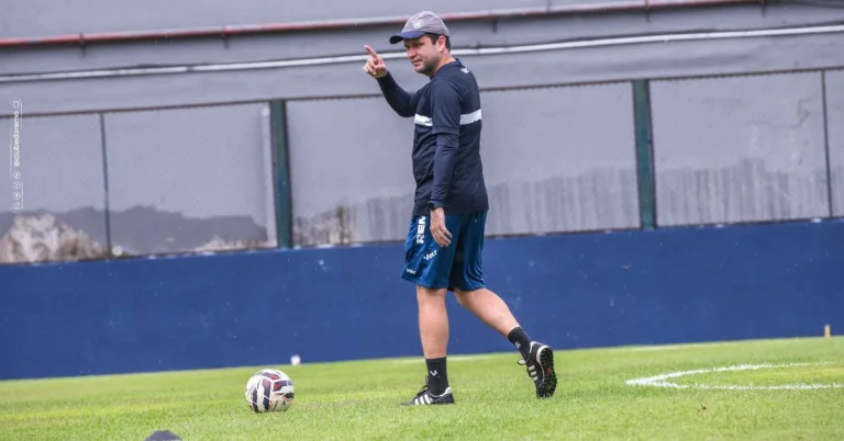Daniel Paulista espera ter o time mais inteiro fisicamente na próxima rodada - Foto: Samara Miranda/Remo