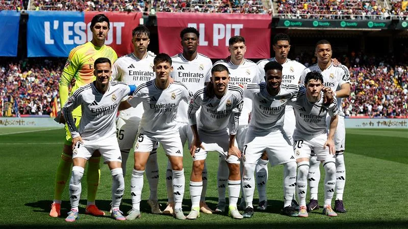 A reta final de LaLiga reserva uma quarta-feira de tensão no Santiago Bernabéu. Às 16h30 (de Brasília), o Real Madrid encara o Mallorca pela 36ª rodada