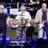 Um dos gigantes da era de ouro do rock, a banda britânica The Who anunciou que dará início em agosto à sua última turnê por Estados Unidos e Canadá.