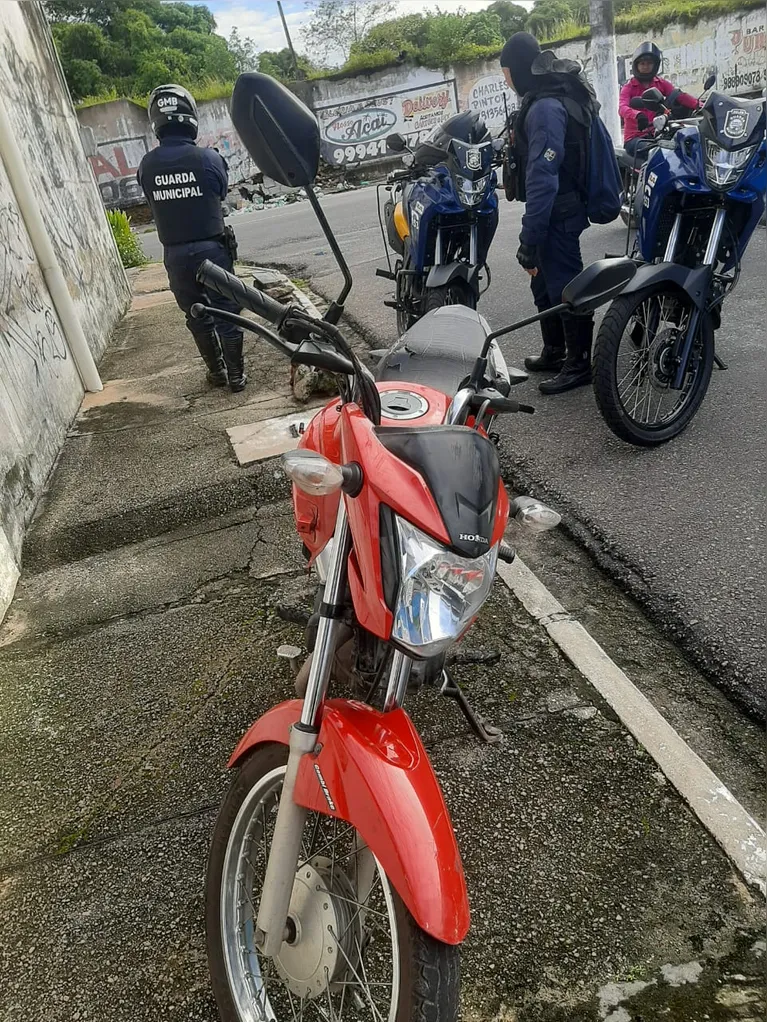 O policial civil Ediel Bittencourt foi assassinado a tiros na manhã deste sábado (10), por volta de 6h30, na rua Augusto Corrêa, no bairro do Guamá, em Belém. O policial civil Ediel Bittencourt foi assassinado a tiros na manhã deste sábado (10), por volta de 6h30, na rua Augusto Corrêa, no bairro do Guamá, em Belém.