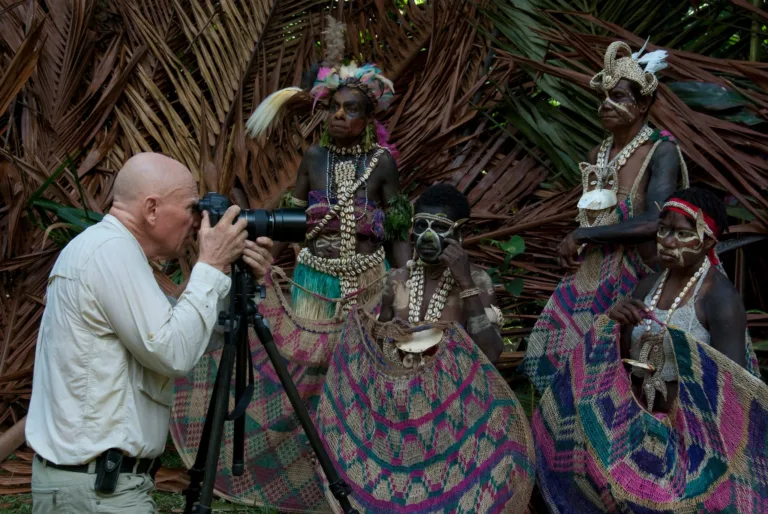 Sebastião Salgado, 80, um dos maiores fotógrafos do mundo, morreu nesta sexta-feira (23) em Paris