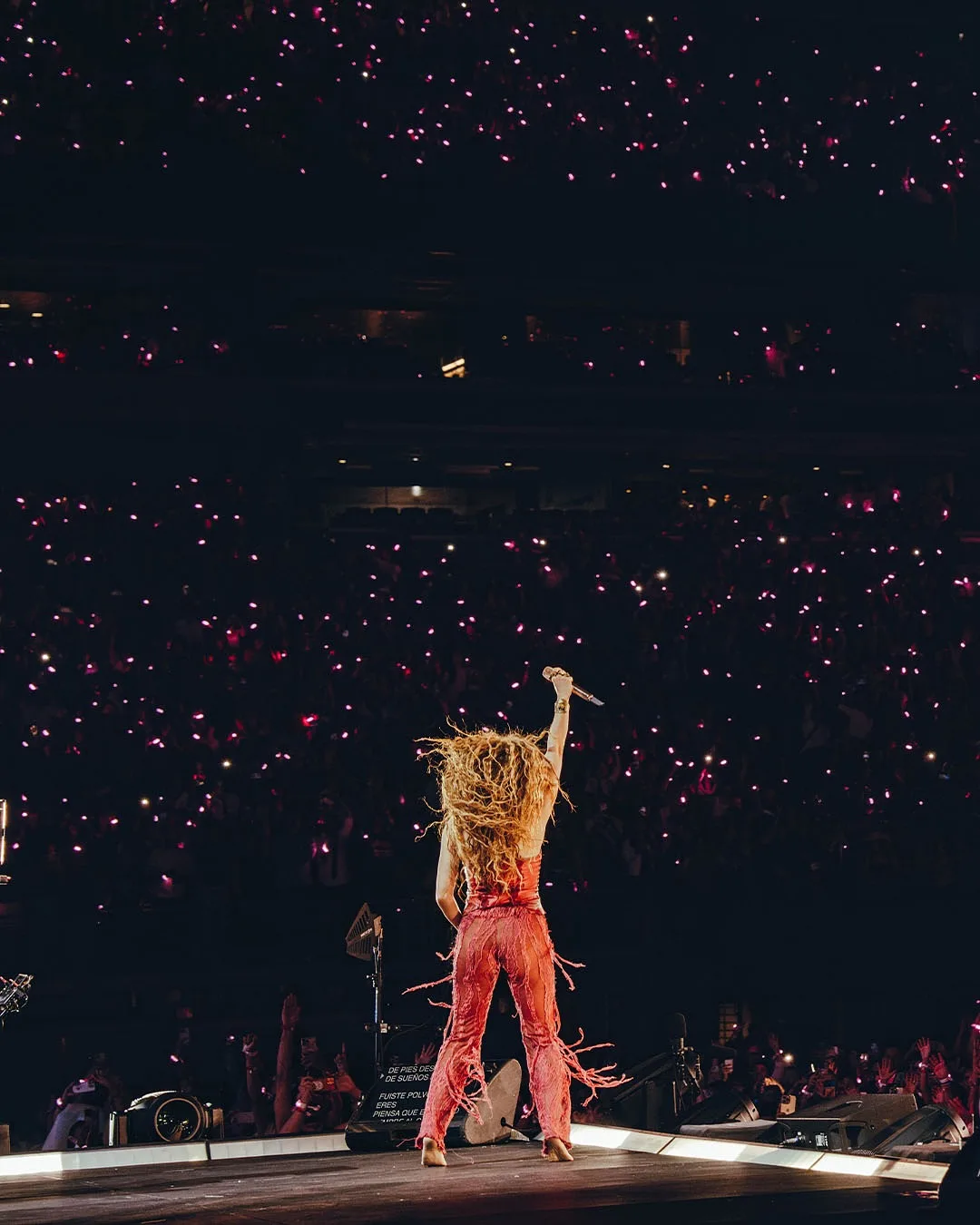 O Departamento de Saúde de Nova Jersey emitiu um alerta que preocupou os milhares de fãs presentes no show da cantora Shakira no estádio MetLife.
