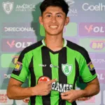 O meia Miguelito será desfalque importante para o América no confronto contra o Paysandu, neste sábado (13/9), às 16h, no estádio Mangueirão