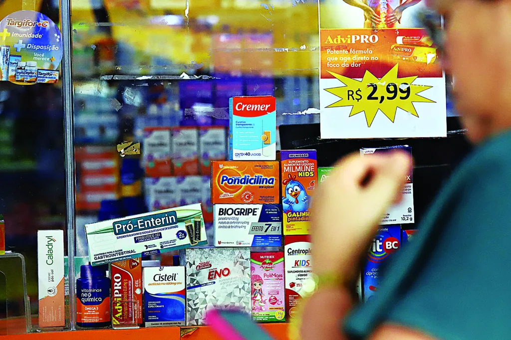 A orientação é sempre buscar recomendações médicas antes de usar qualquer medicamento FOTO: WAGNER ALMEIDA