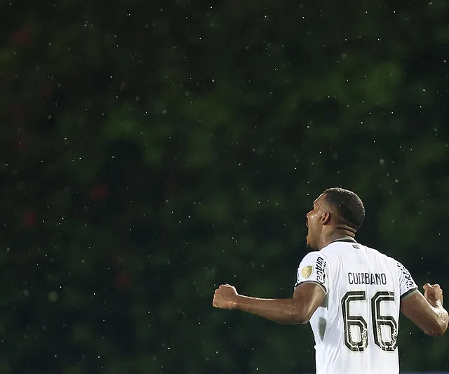 O Botafogo venceu o Carabobo por 2 a 1 na noite desta terça-feira (06), no Estádio Misael Delgado, na Venezuela, pela 4ª rodada da fase de grupos da Libertadores