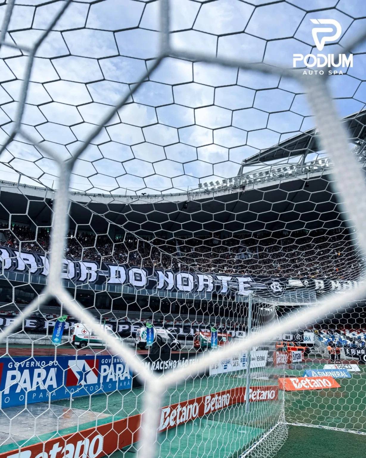 Clube do Remo e Volta Redonda-RJ terão, amanhã, o comando de um trio de arbitragem goiano. Jefferson Ferreira de Moraes será o árbitro central Clube do Remo e Volta Redonda-RJ terão, amanhã, o comando de um trio de arbitragem goiano. Jefferson Ferreira de Moraes será o árbitro central