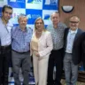 Na foto com o presidente Álvaro Cordoval, Cristiane Santos, Lúcio Cavalcante, Sandra Silva, Wilson Portela, Edson Nogueira e Tatiane Siqueira.