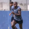 Adaílton foi titular nas duas últimas partidas e deve começar jogando contra o Volta Redonda, sábado - Foto: Samara Miranda/Remo